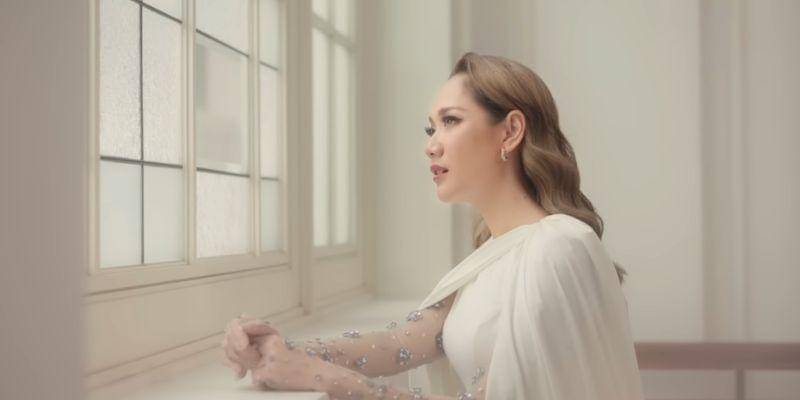 YouTube.com/IT'S ME BCL